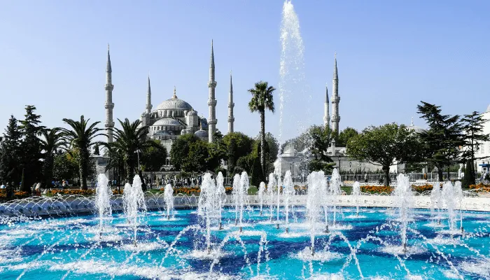 pool water features