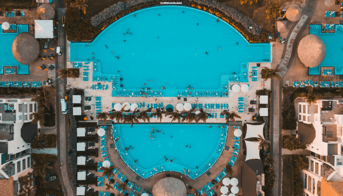 biggest pools in the world